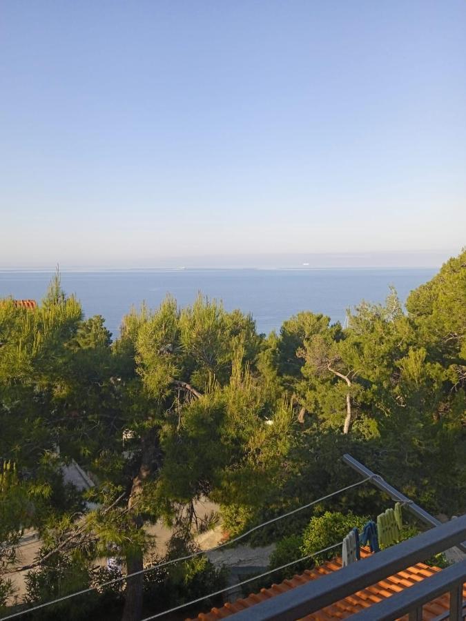 Apartmani Nila Sveta Nedelja  Buitenkant foto