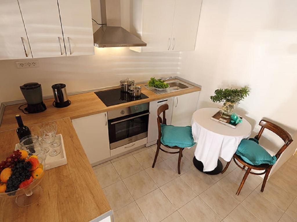 Apartmani Nila Sveta Nedelja  Kamer foto