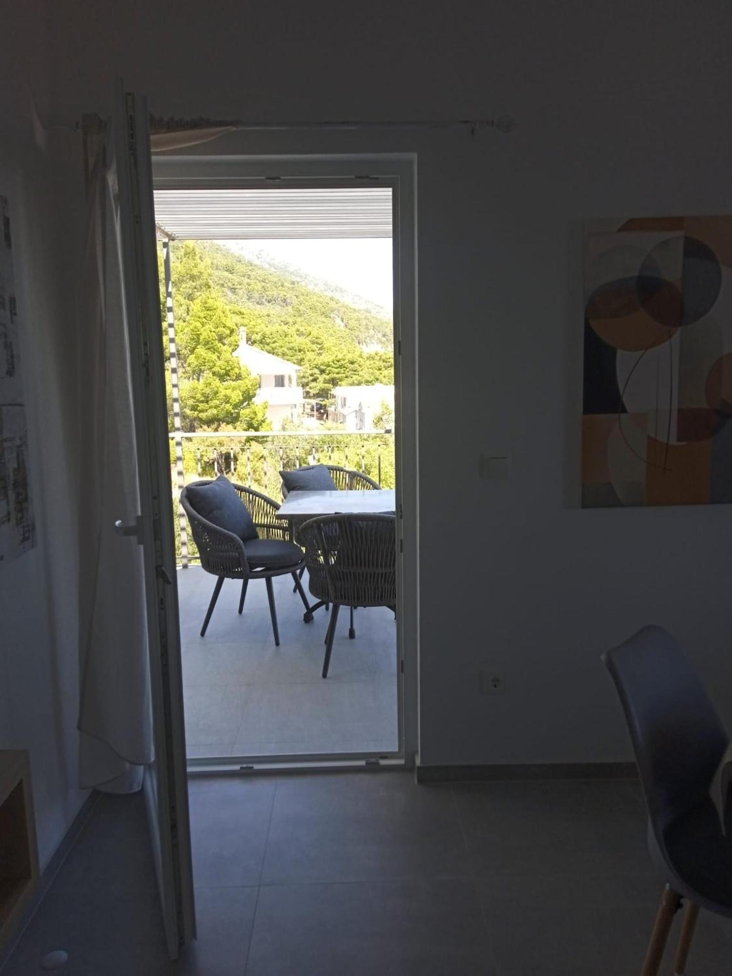Apartmani Nila Sveta Nedelja  Buitenkant foto